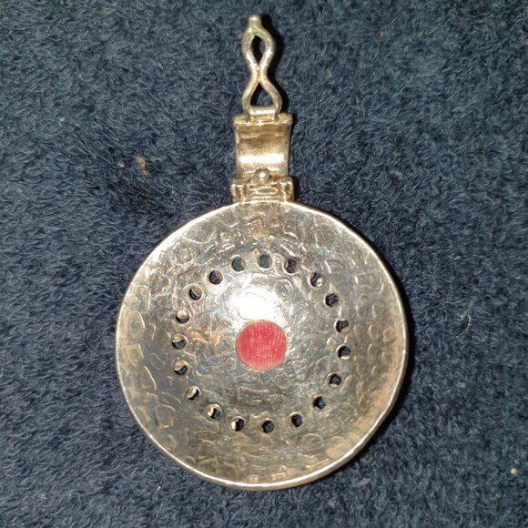 Bold Vintage Indian Genuine Red Coral & 925 Sterling Silver Pendant Necklace - Picture 9 of 16